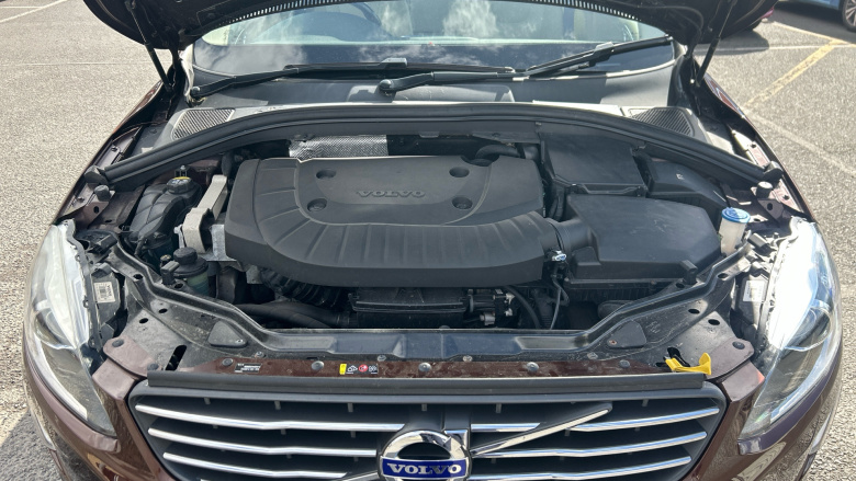 Volvo Xc60 D5 [220] SE Lux Nav 5dr AWD Geartronic Diesel Estate